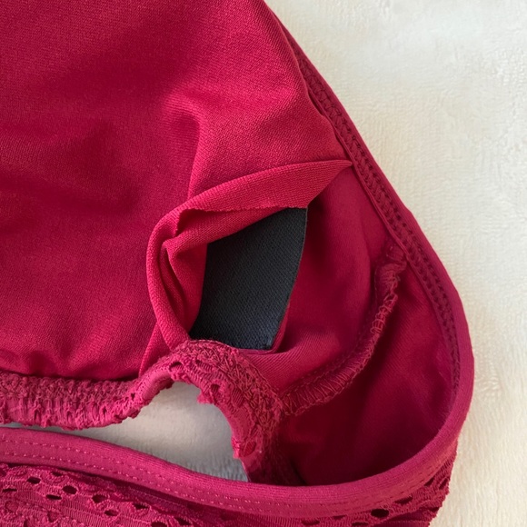 Ruby Red halter bikini top - Picture 3 of 4